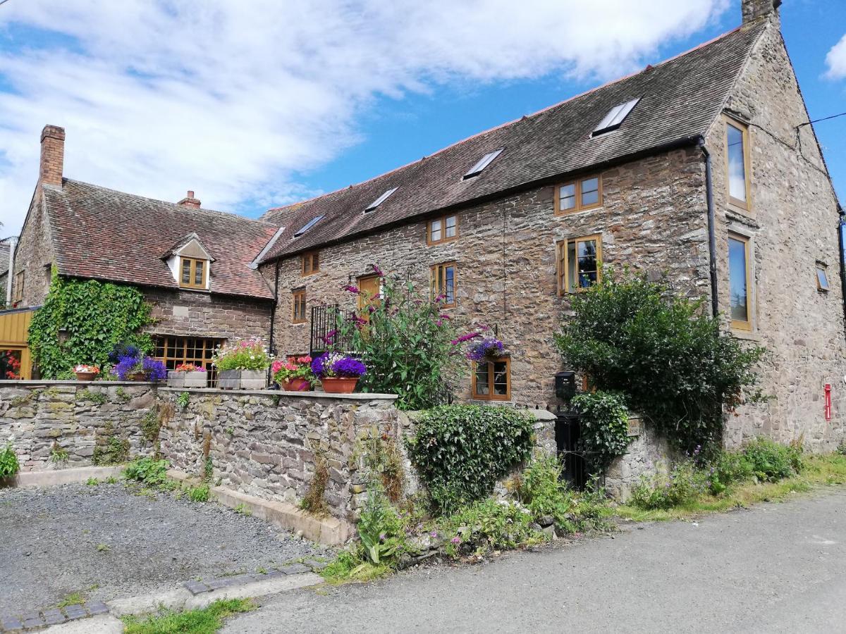 The Barley Store Craven Arms Esterno foto